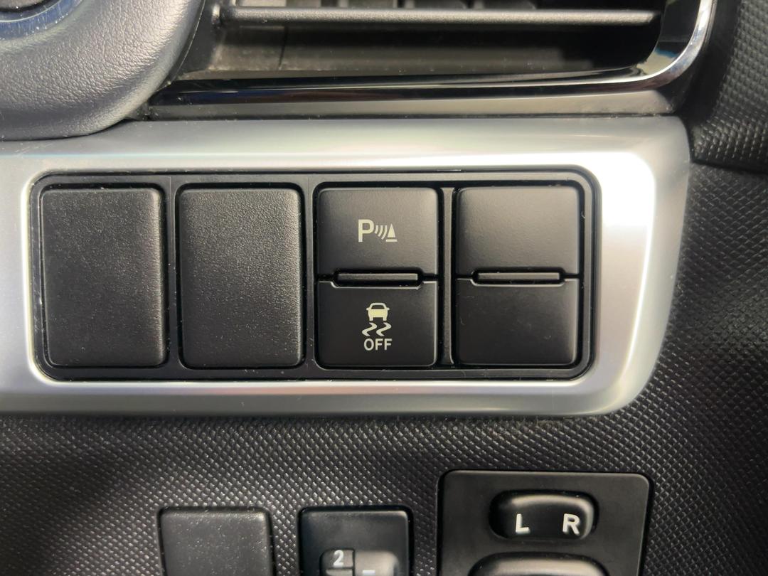 Photo '26' of Toyota Previa