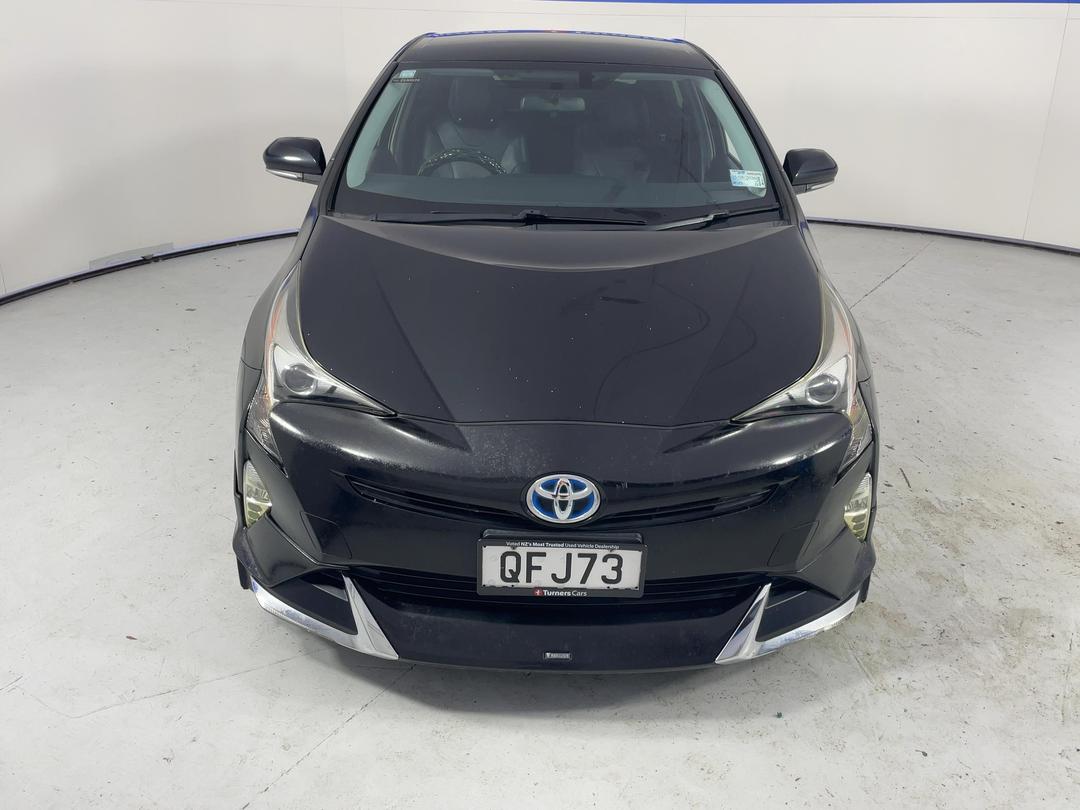 Photo '2' of Toyota Prius