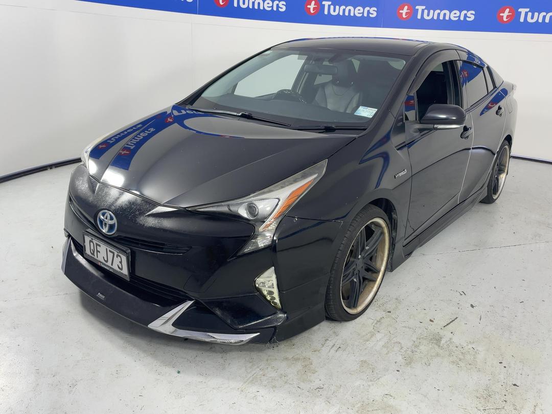 Photo '4' of Toyota Prius