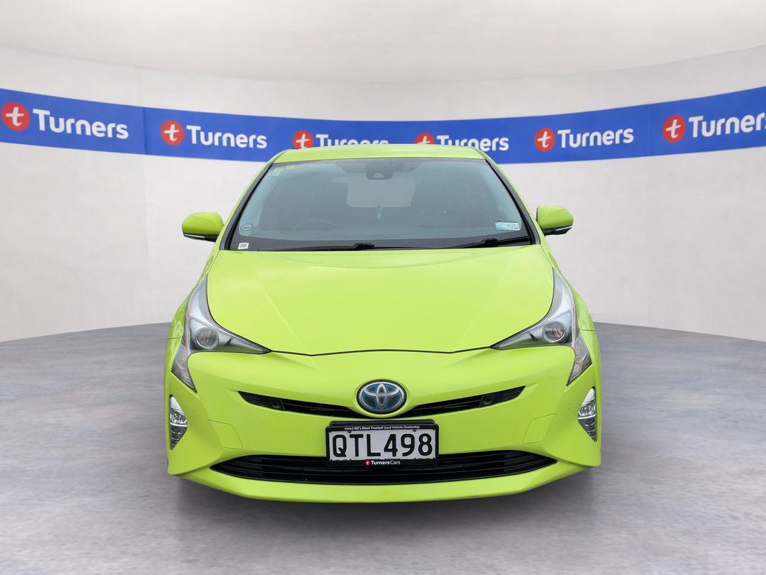 Photo '2' of Toyota Prius