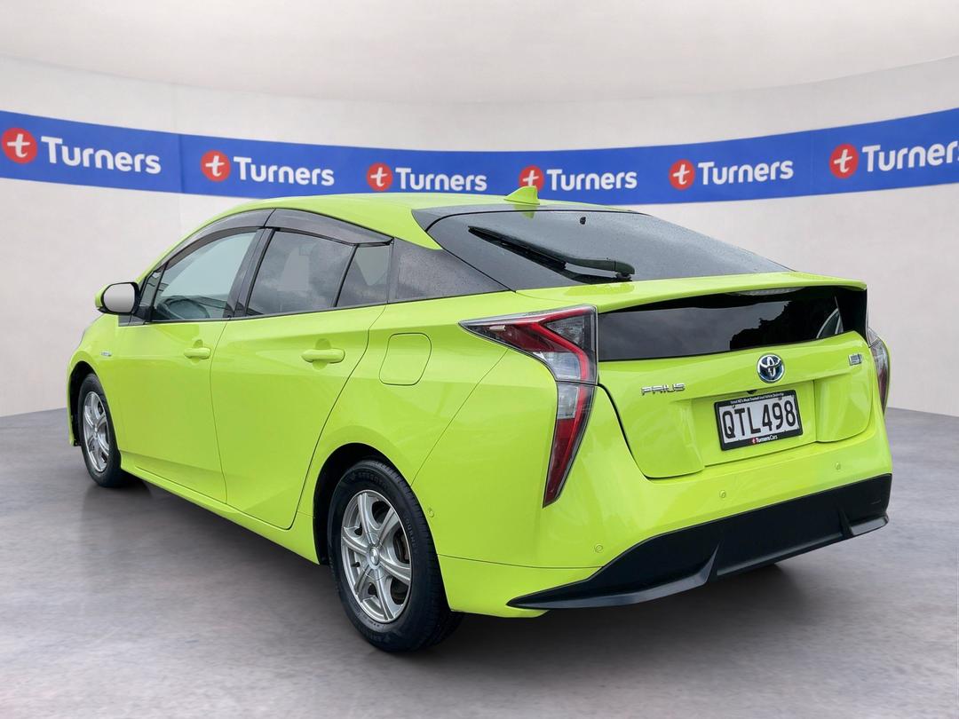 Photo '5' of Toyota Prius