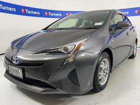 Photo '4' of Toyota Prius