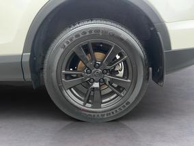 Photo '11' of Toyota Rav4