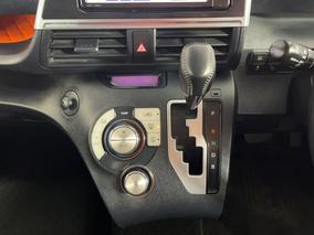 Photo '18' of Toyota Sienta