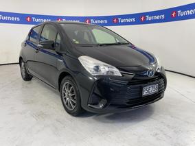 Photo '1' of Toyota Vitz