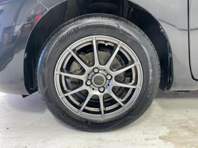 Photo '10' of Toyota Vitz