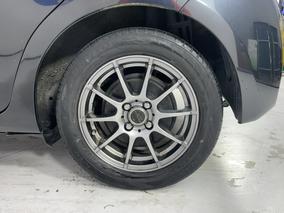 Photo '11' of Toyota Vitz