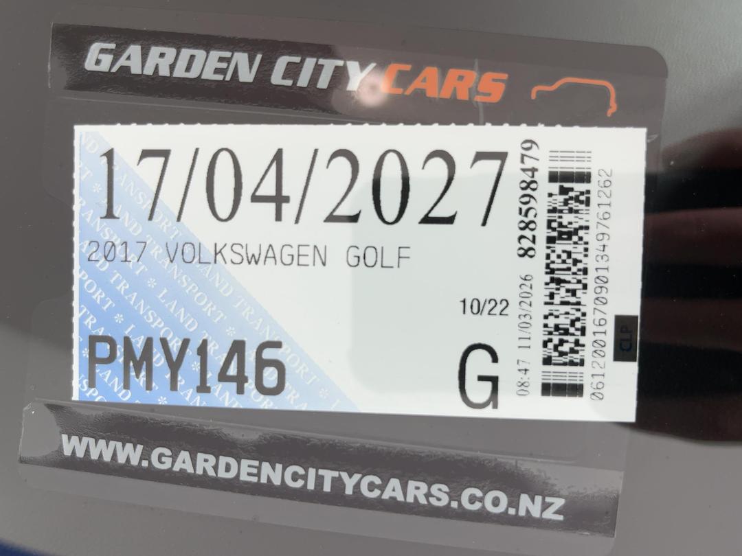 Photo '33' of Volkswagen Golf