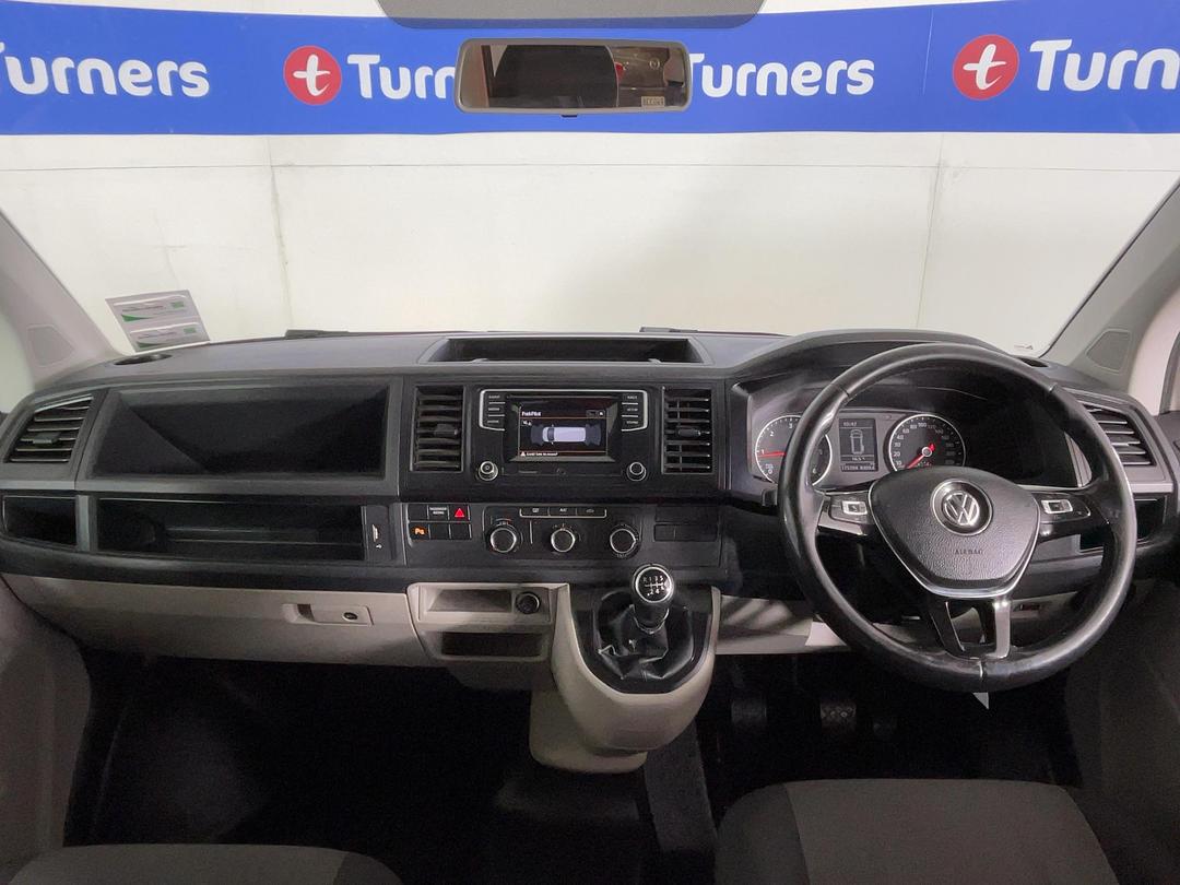 Photo '17' of Volkswagen T6