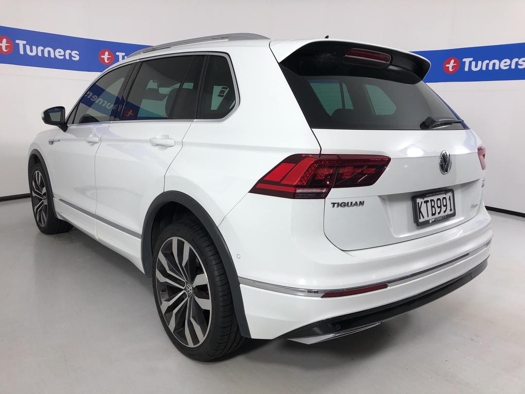 Photo '10' of Volkswagen Tiguan TSI R-Line 4Motion