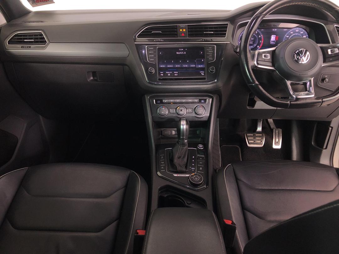 Photo '19' of Volkswagen Tiguan TSI R-Line 4Motion