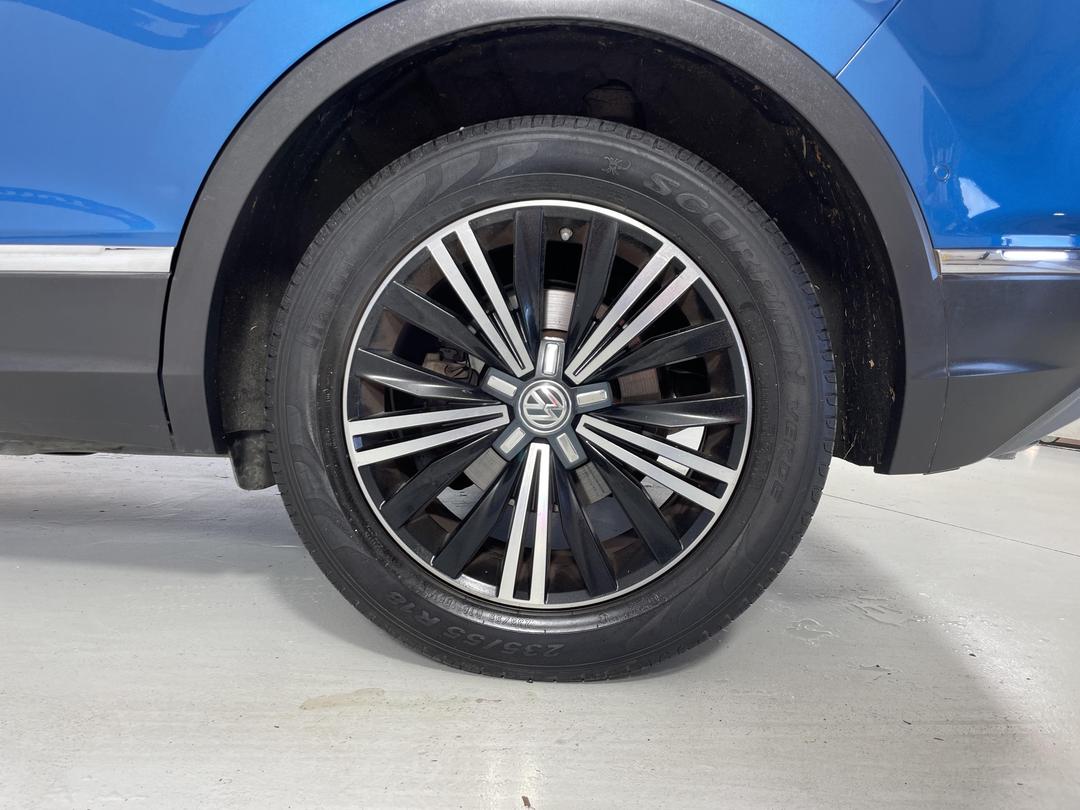 Photo '11' of Volkswagen Tiguan