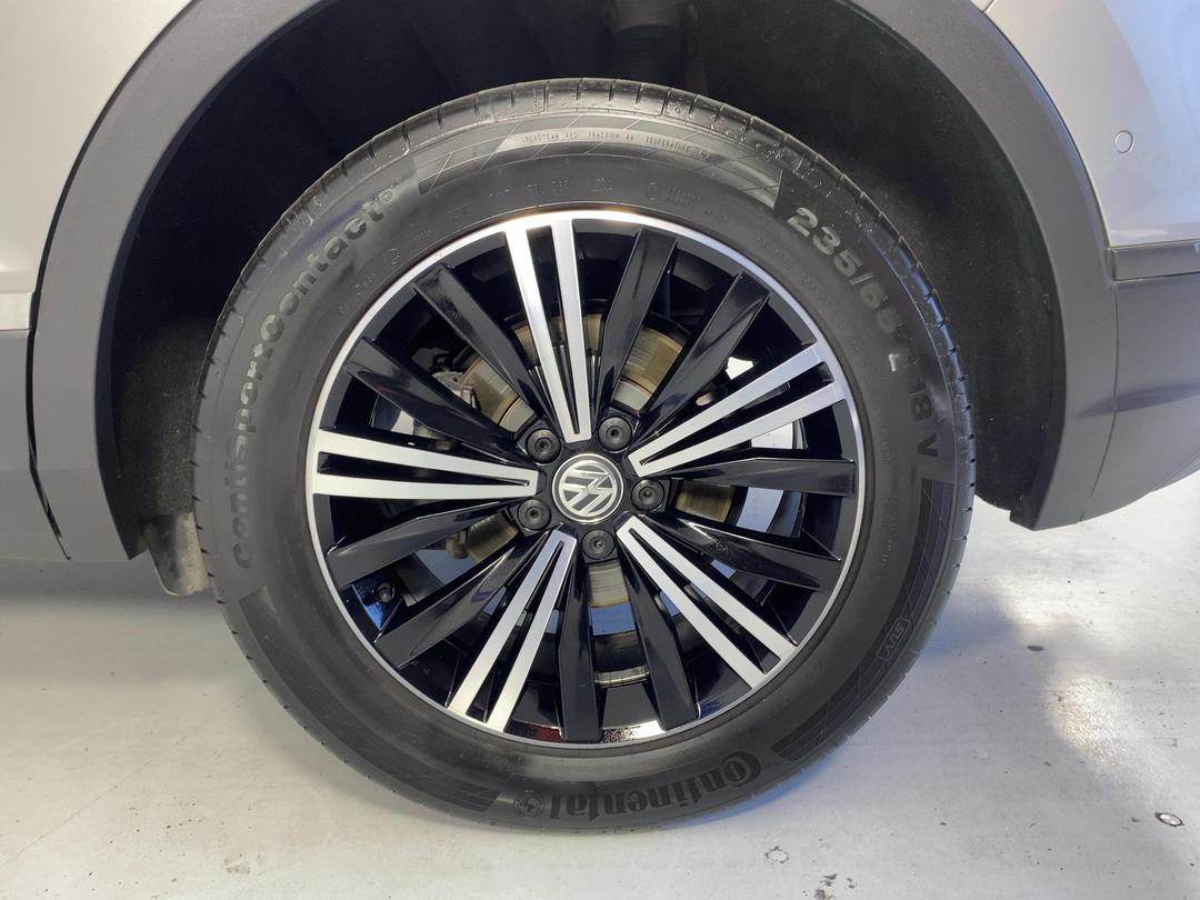 Photo '11' of Volkswagen Tiguan