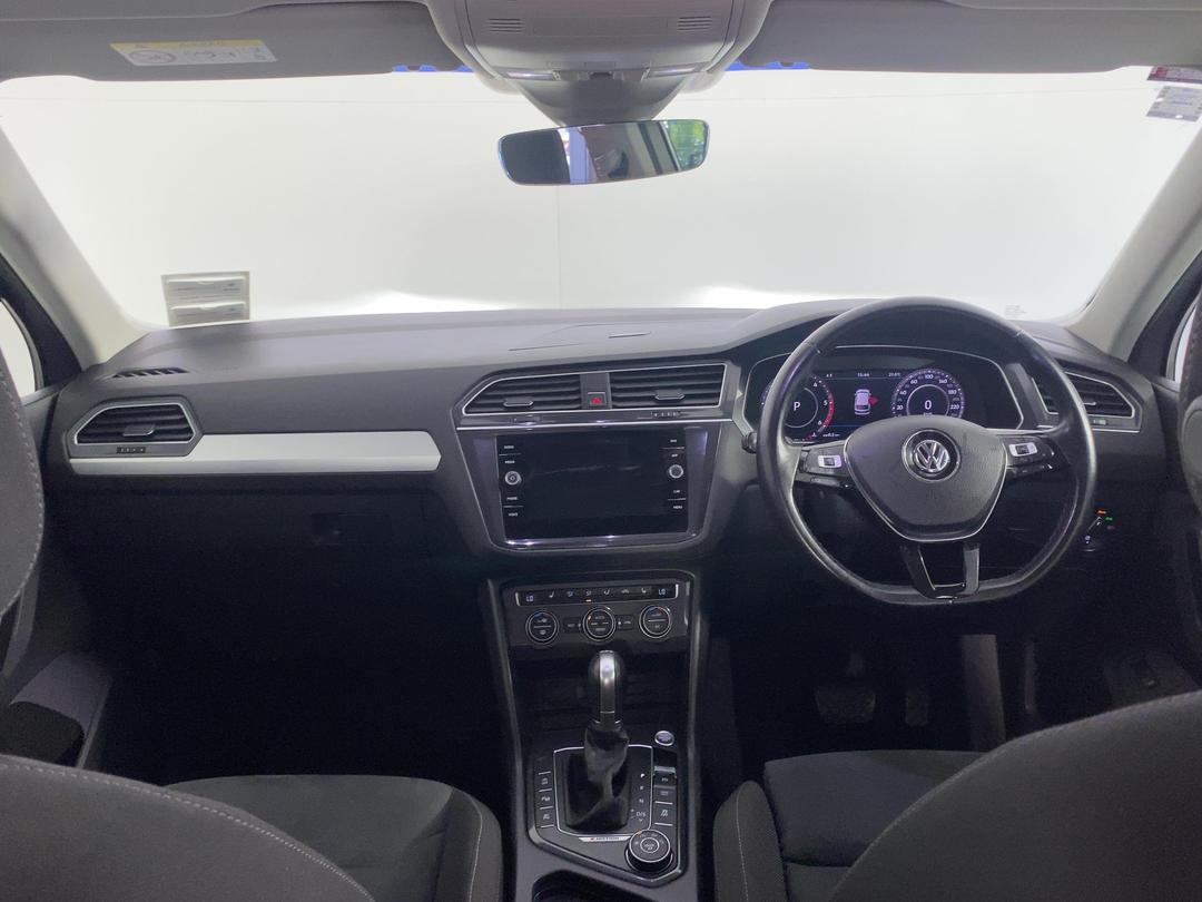 Photo '17' of Volkswagen Tiguan