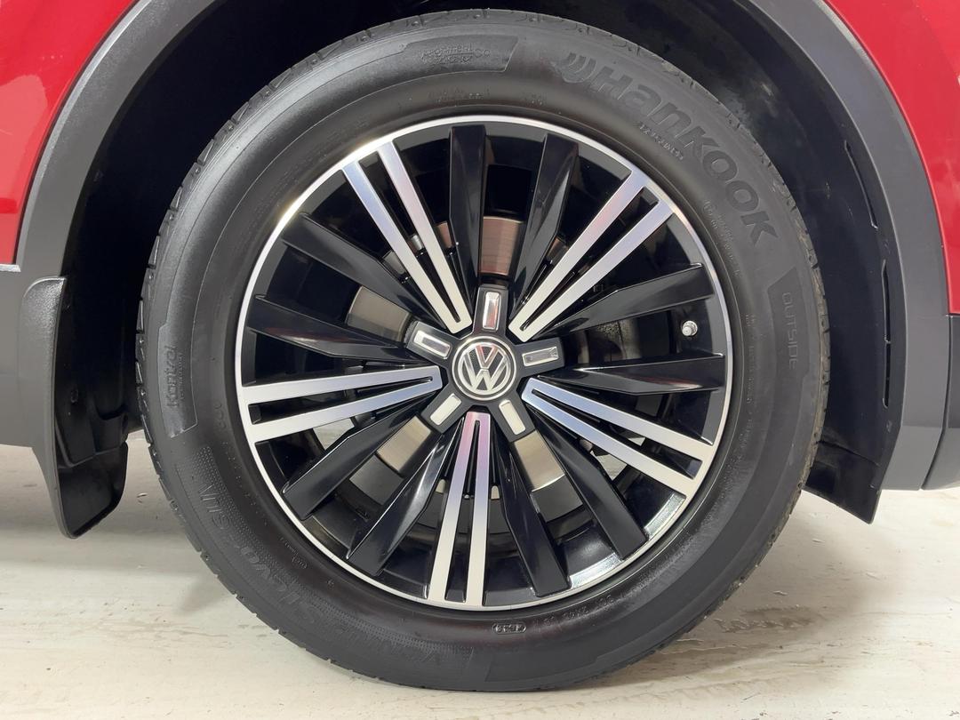 Photo '9' of Volkswagen Tiguan