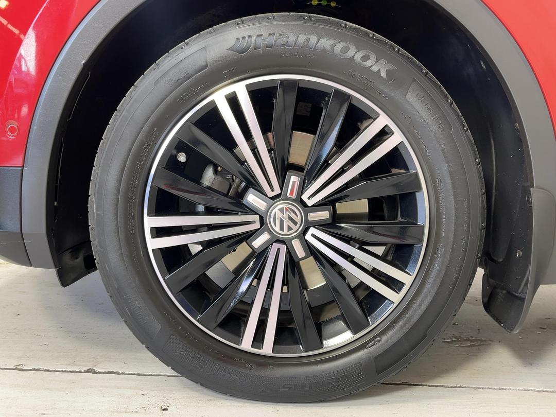 Photo '10' of Volkswagen Tiguan