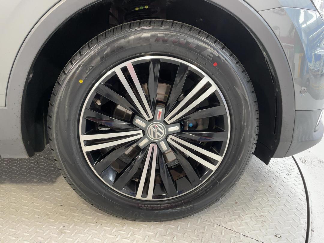 Photo '9' of Volkswagen Tiguan