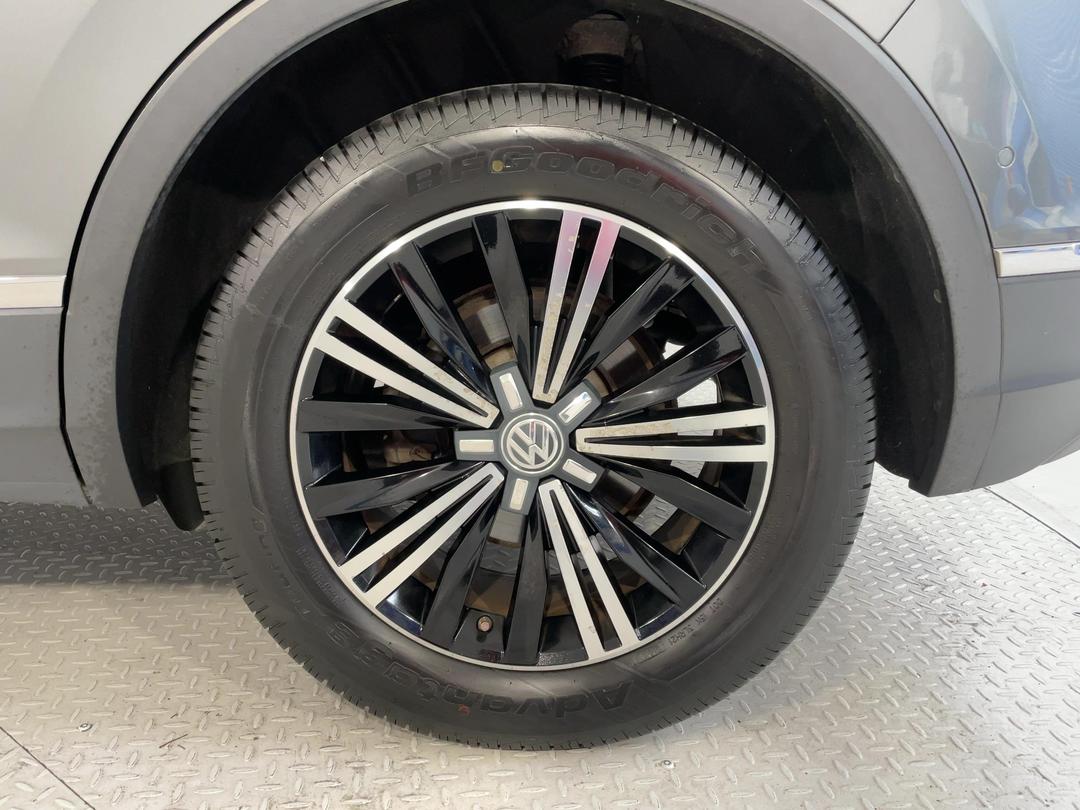 Photo '11' of Volkswagen Tiguan