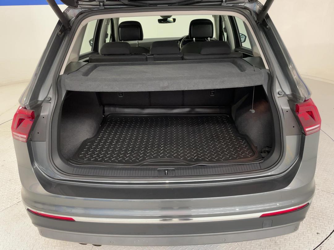 Photo '14' of Volkswagen Tiguan