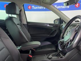 Photo '16' of Volkswagen Tiguan