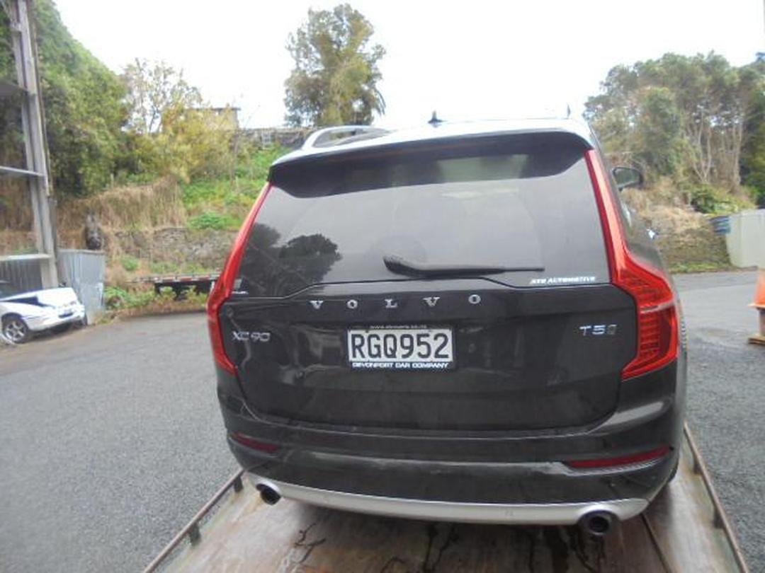 Photo '2' of Volvo XC90