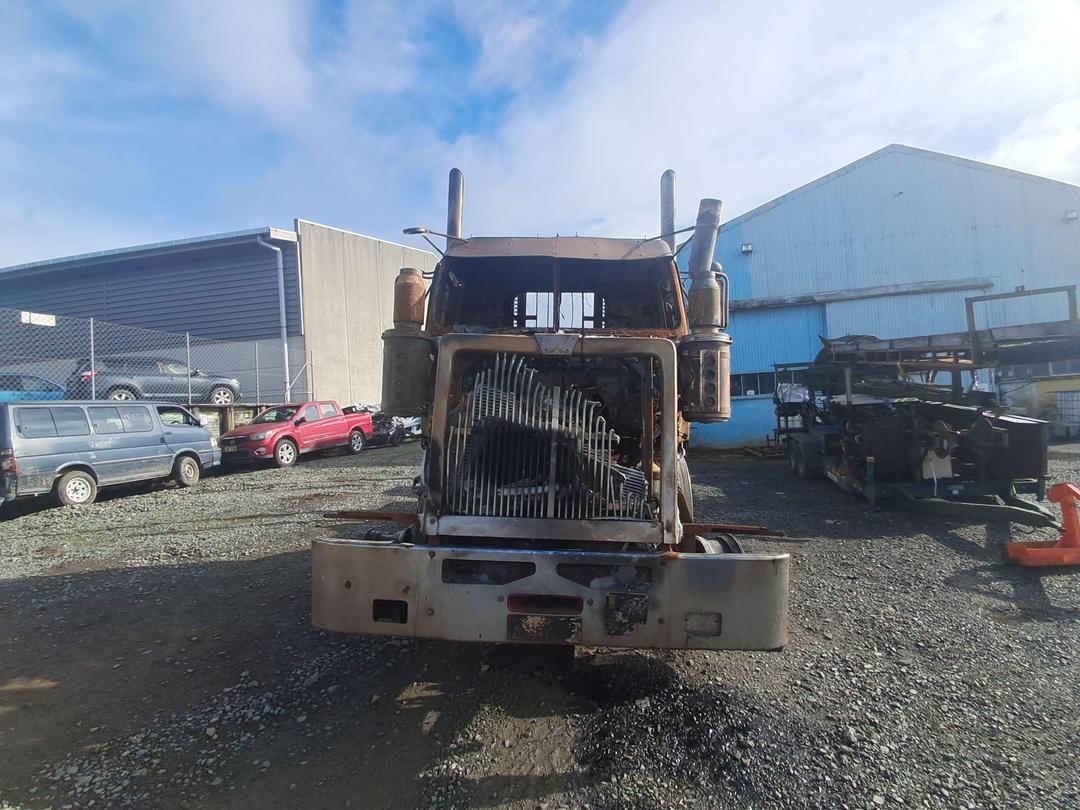 Photo '9' of Western Star 4884FXC Logger