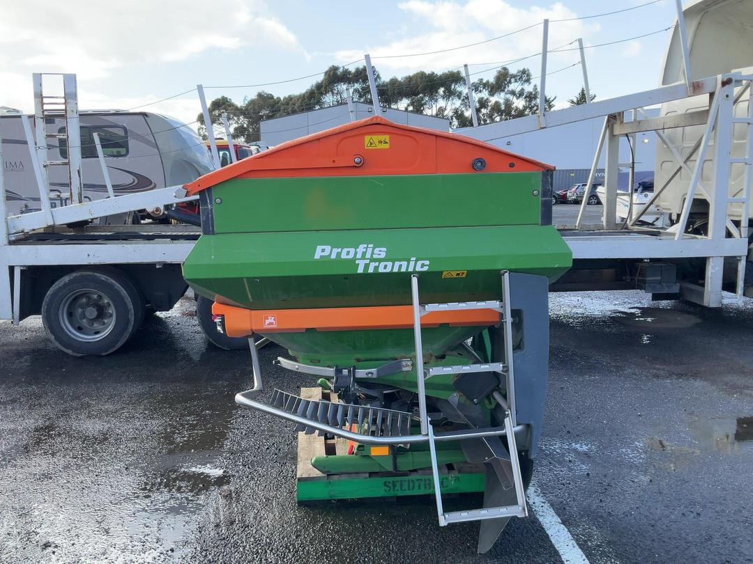 Photo '3' of Amazone Fertiliser Spreader Spreader