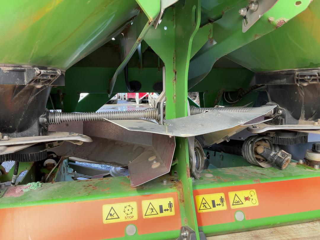 Photo '21' of Amazone Fertiliser Spreader Spreader