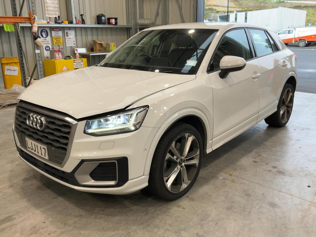 Photo '3' of Audi Q2 2.0 Tfsi Quattro Photo '3' of Audi Q2 2.0 Tfsi Quattro