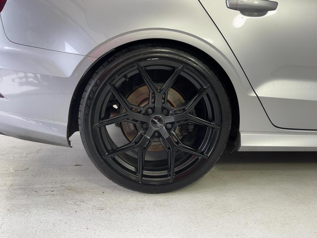 Photo '12' of Audi RS3