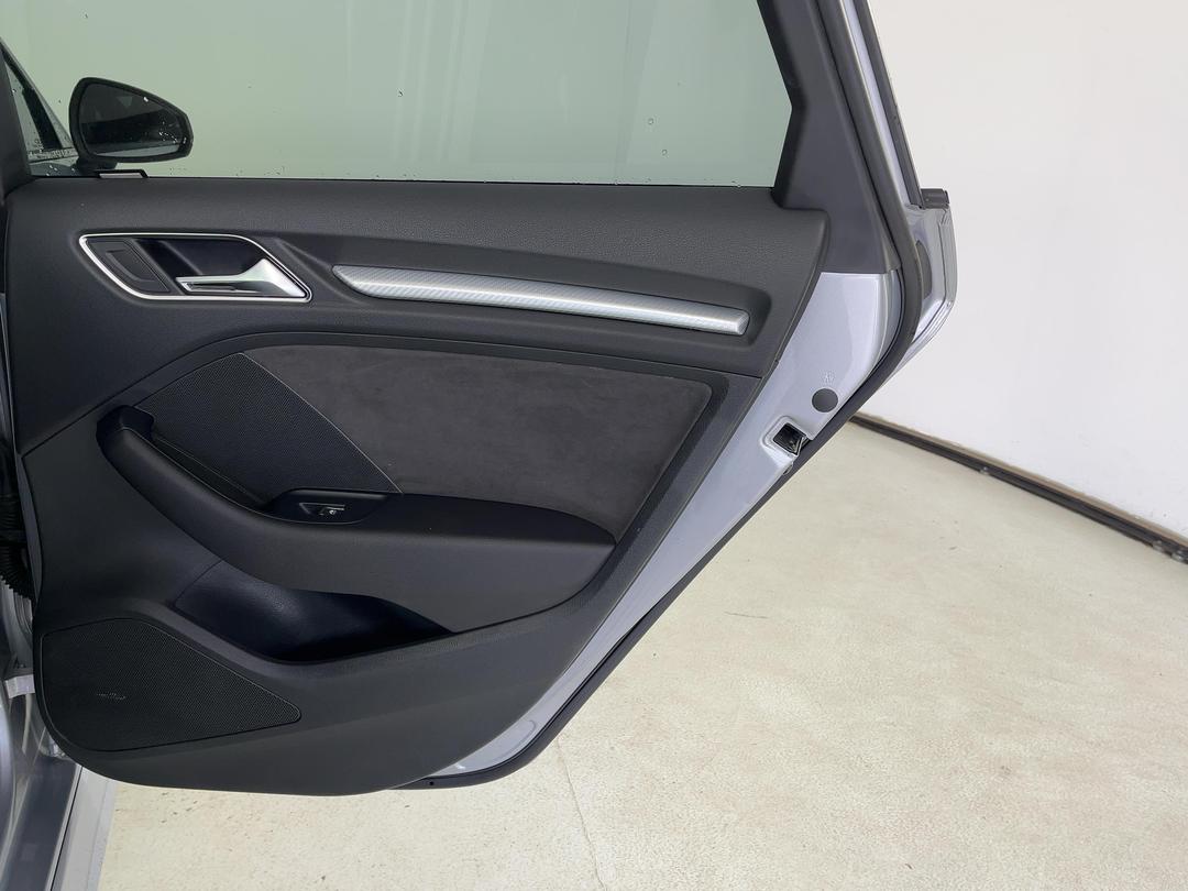 Photo '19' of Audi RS3