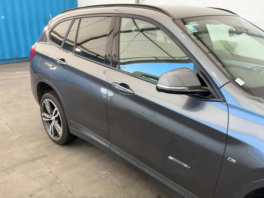 Photo '2' of BMW X1 S18I