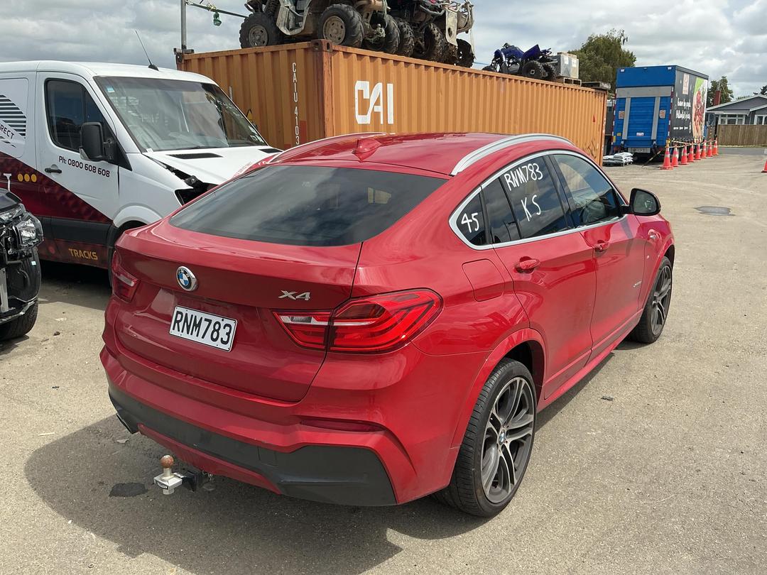 Photo '6' of BMW X4 Xdrive28I