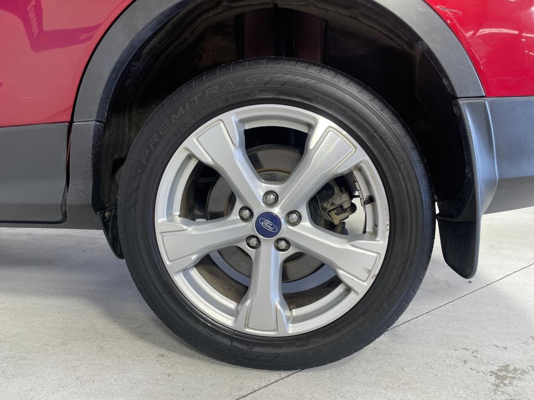 Photo '11' of Ford Escape