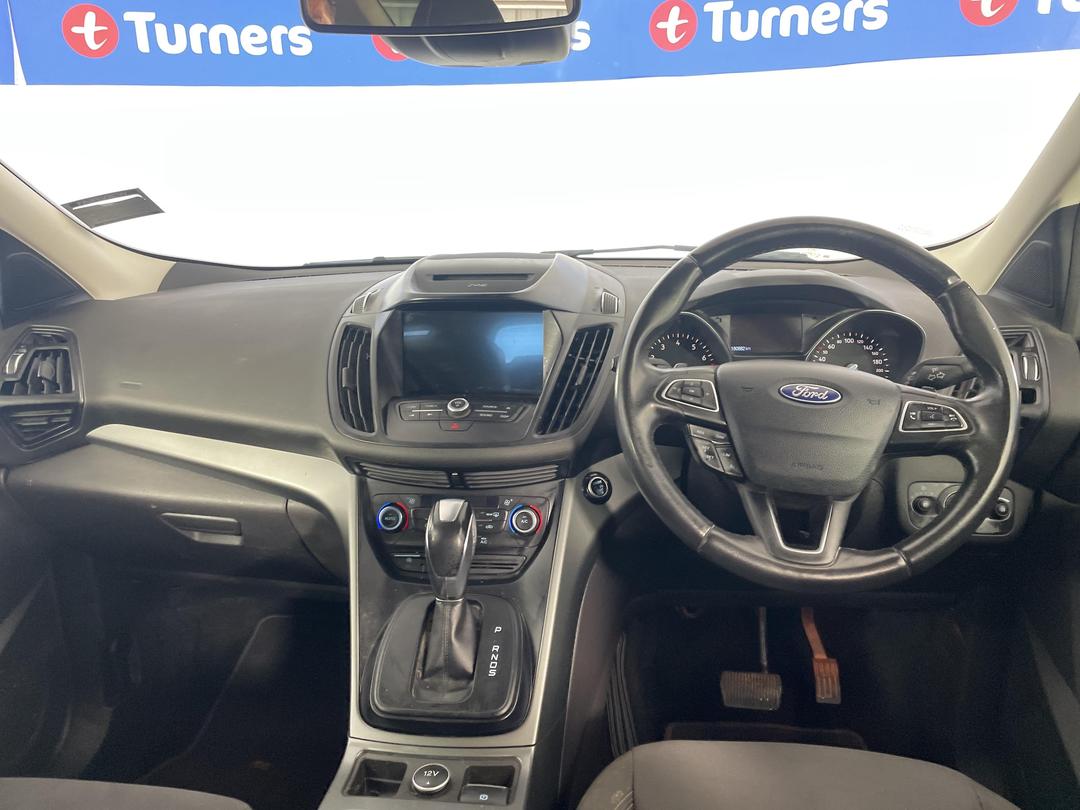 Photo '17' of Ford Escape