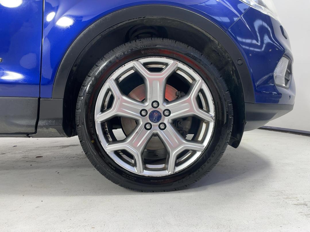 Photo '9' of Ford Escape