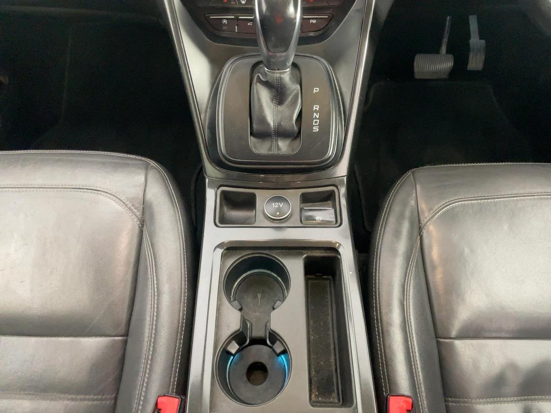 Photo '18' of Ford Escape