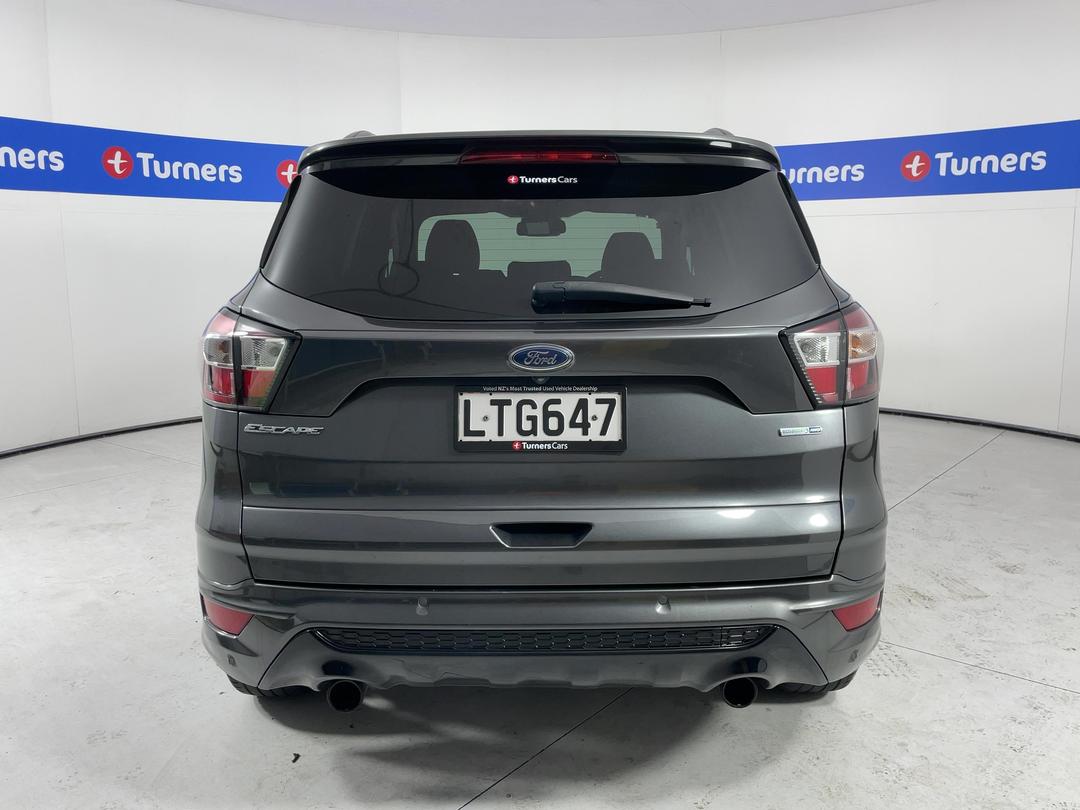 Photo '6' of Ford Escape