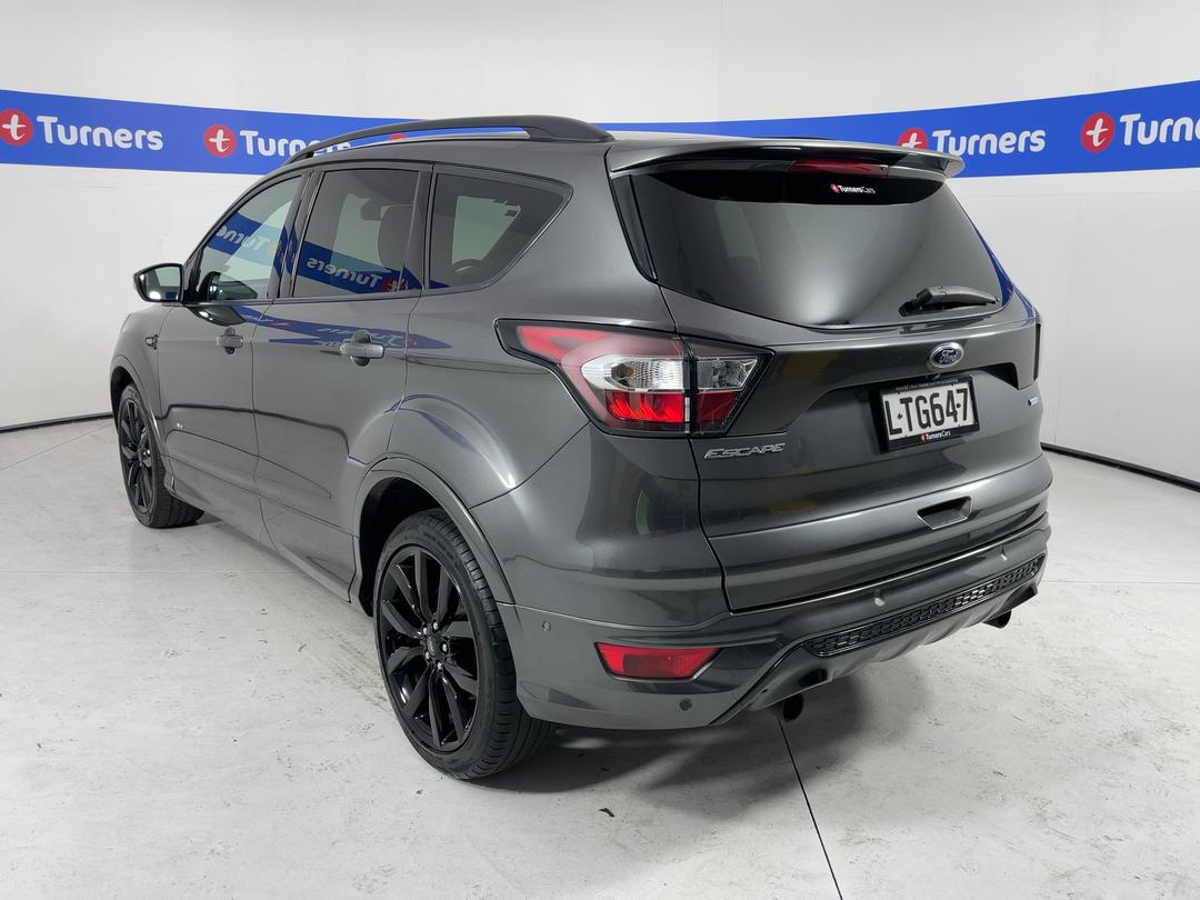 Photo '5' of Ford Escape