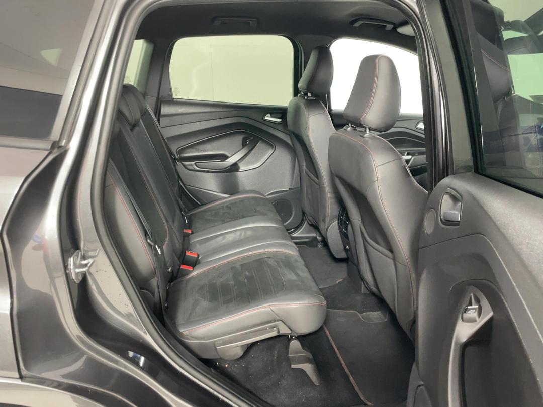 Photo '20' of Ford Escape
