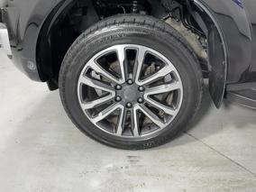Photo '10' of Ford Everest