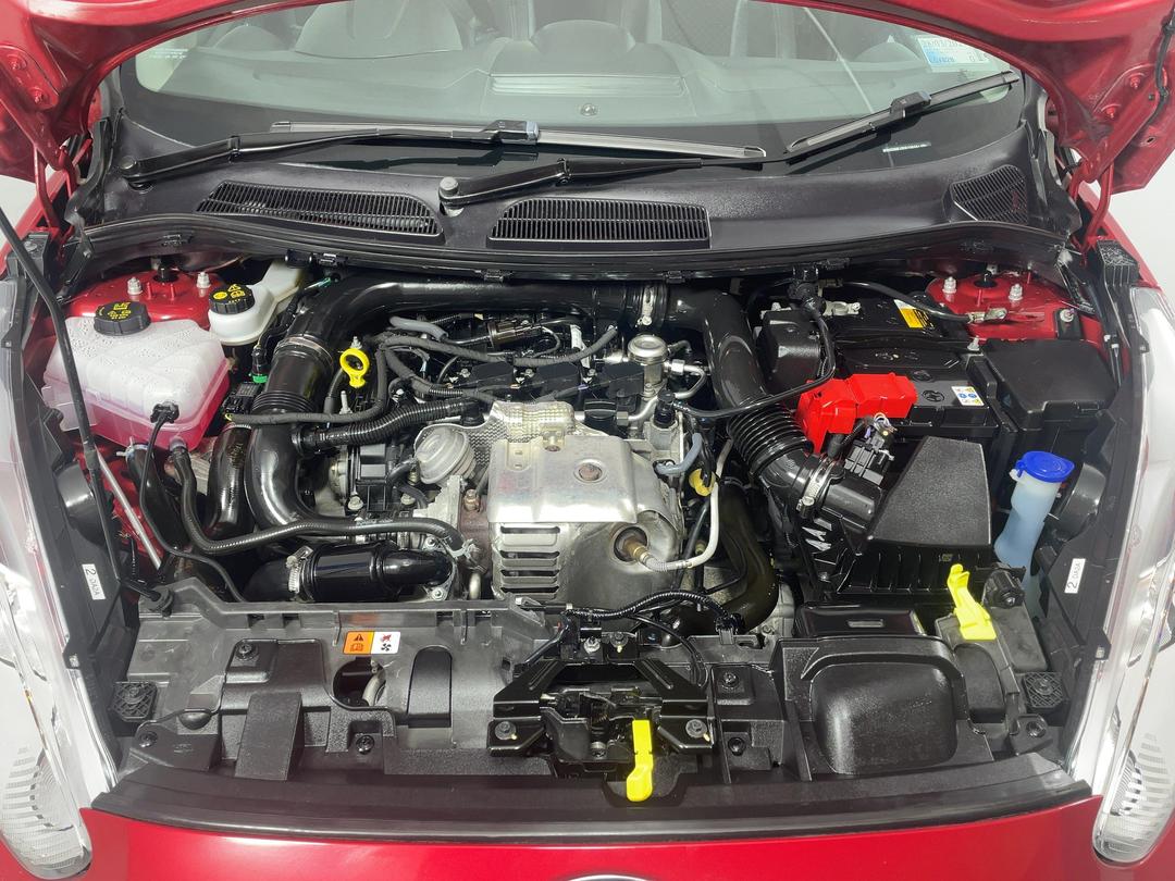 Photo '13' of Ford Fiesta