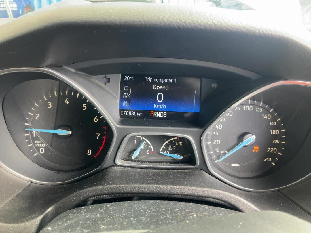 Photo '17' of Ford Focus Trend