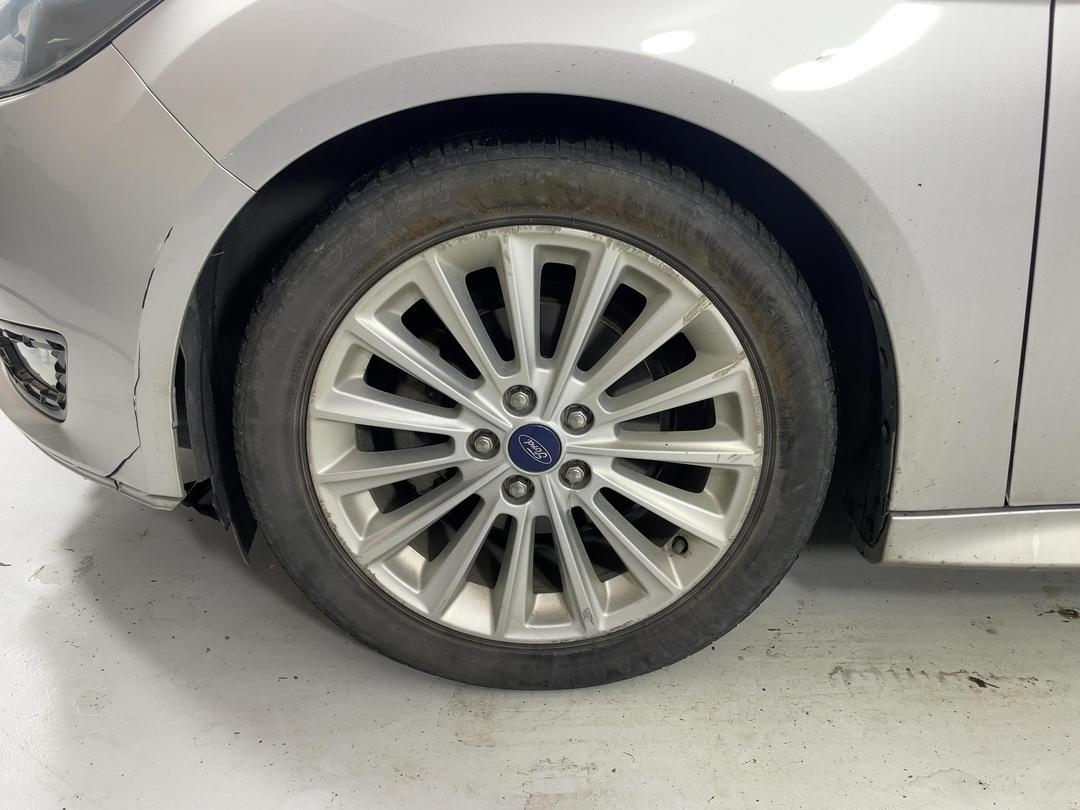 Photo '8' of Ford Focus Sport Photo '8' of Ford Focus Sport