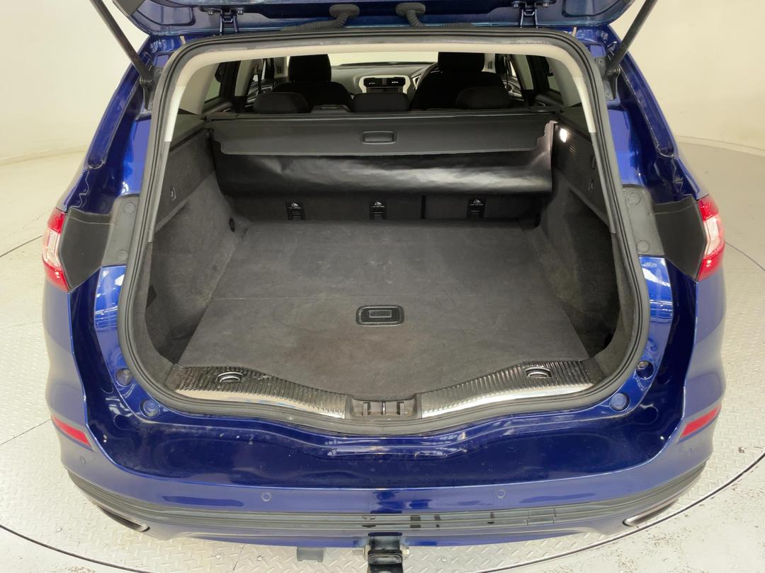 Photo '14' of Ford Mondeo