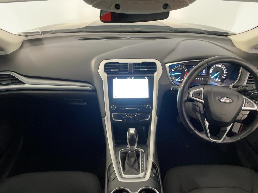 Photo '17' of Ford Mondeo