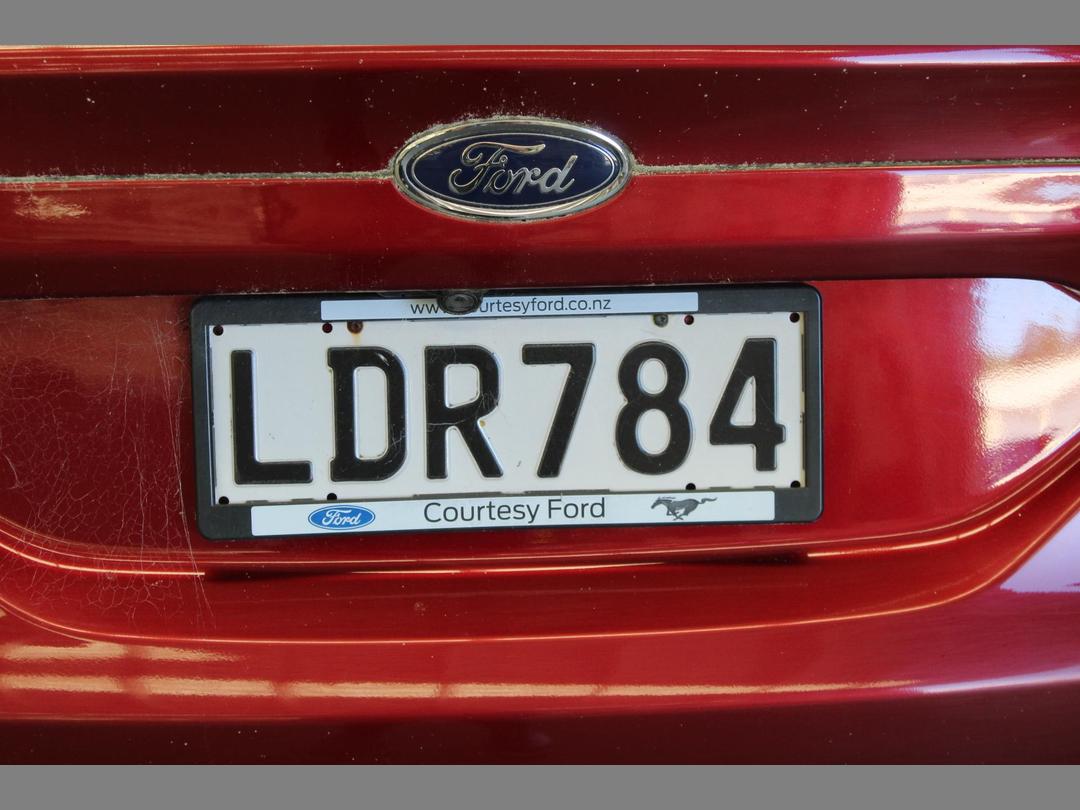 Photo '2' of Ford Mondeo Trend 5DR Petrol Photo '2' of Ford Mondeo Trend 5DR Petrol