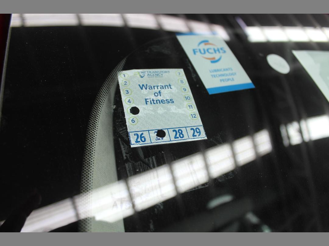 Photo '12' of Ford Mondeo Trend 5DR Petrol Photo '12' of Ford Mondeo Trend 5DR Petrol