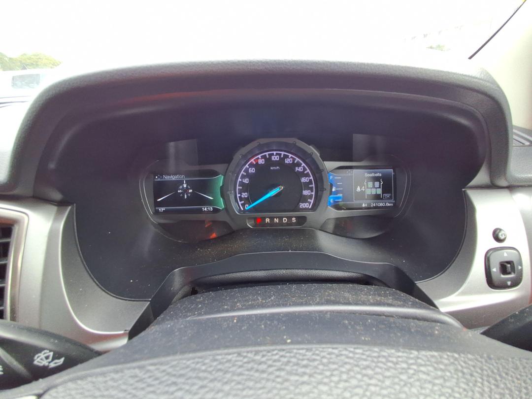 Photo '11' of Ford Ranger XLT Double CAB W/SA Photo '11' of Ford Ranger XLT Double CAB W/SA