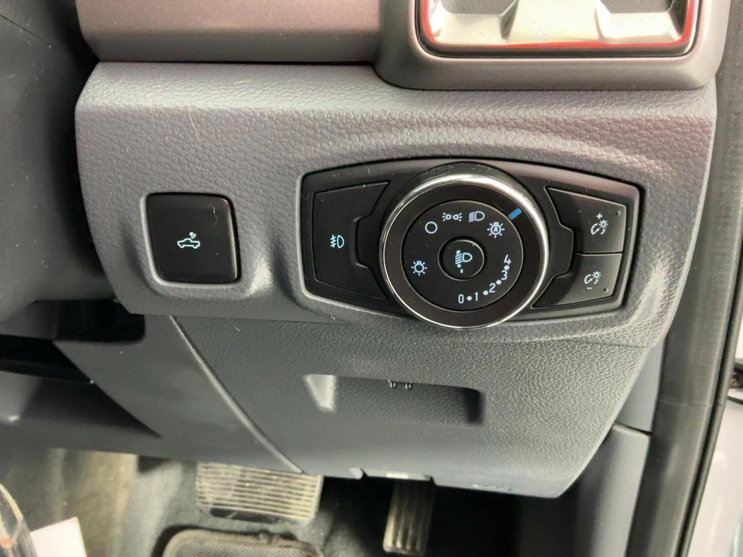 Photo '24' of Ford Ranger